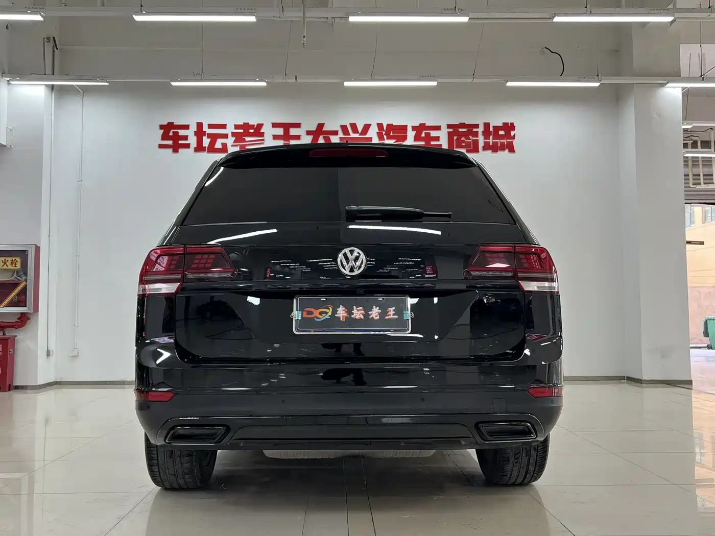 Volkswagen Teramont 2019 380TSI 4WD Luxury Edition China VI фото 4