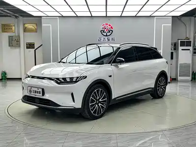 Leapmotor C11