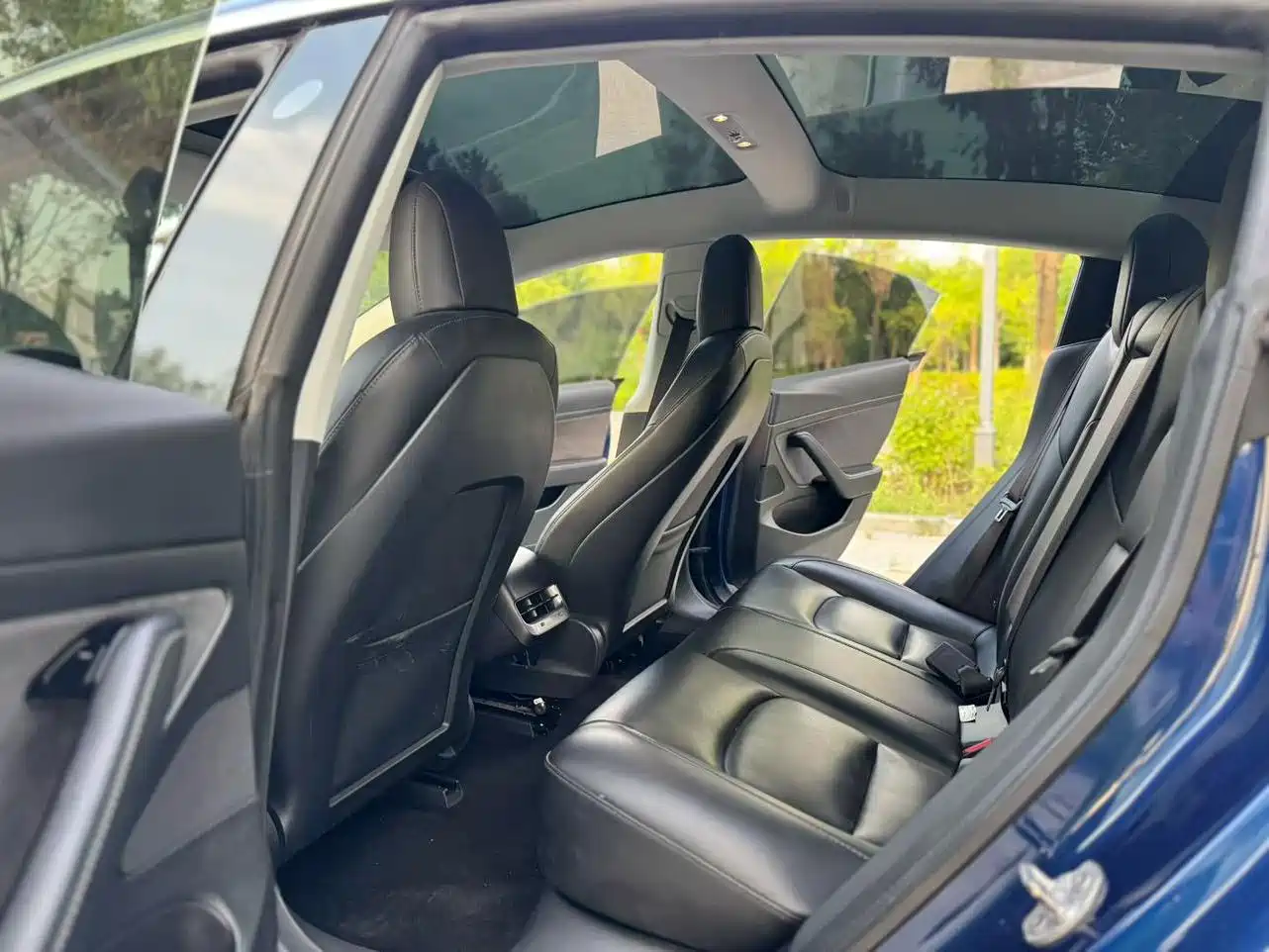 Tesla Model 3 2020 2019 Standard Range Rear-Wheel Drive Upgrade