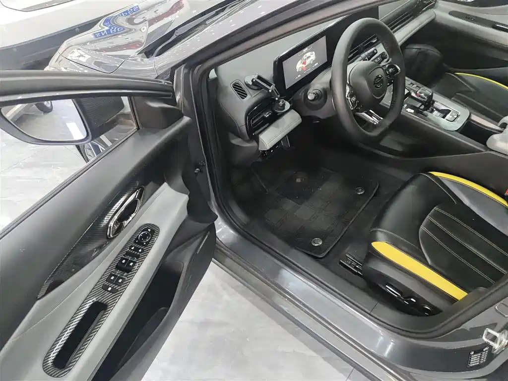 GAC Trumpchi Trumpchi Emkoo 2022 270T DCT J16 R-style Track Edition фото 12