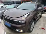 Photo 1 - Lynk & Co 01