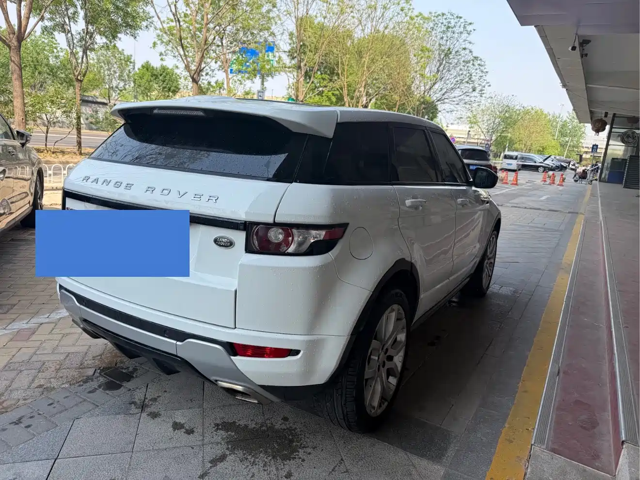 Land Rover Range Rover Evoque (Import) 2015 2.0T 5-door Dynamic Edition фото 14