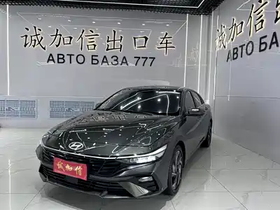 Hyundai Elantra