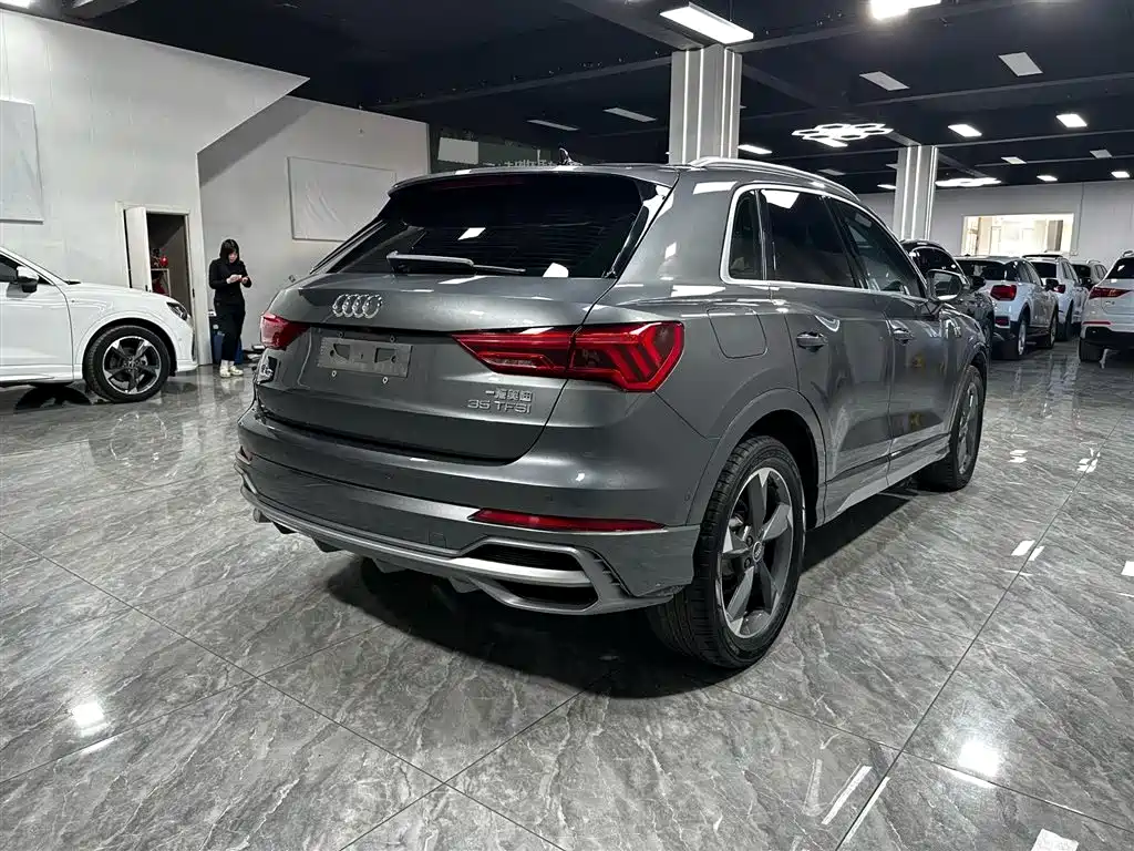 Audi Q3 2022 35 TFSI Fashion Dynamic фото 6