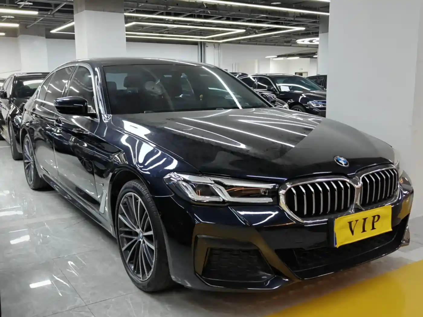 BMW 5 Series 2021 Facelift 530Li Leading M Sport Package фото 3