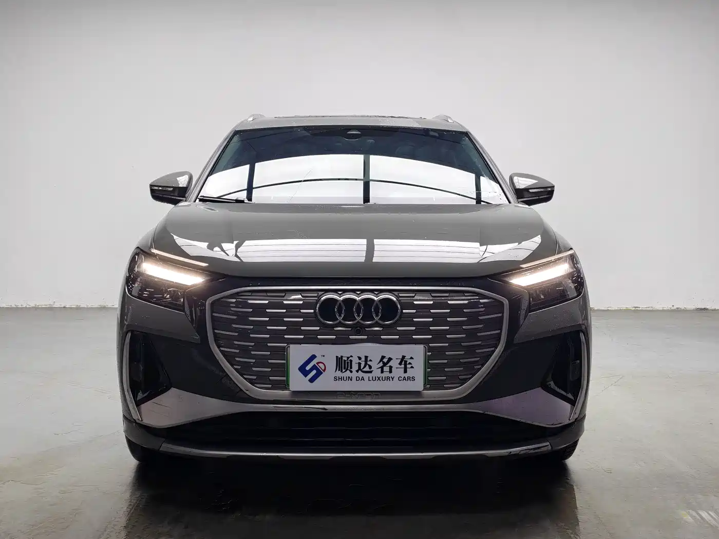 Audi Q4 e-tron 2023 2023 40 e-tron Pioneer Edition