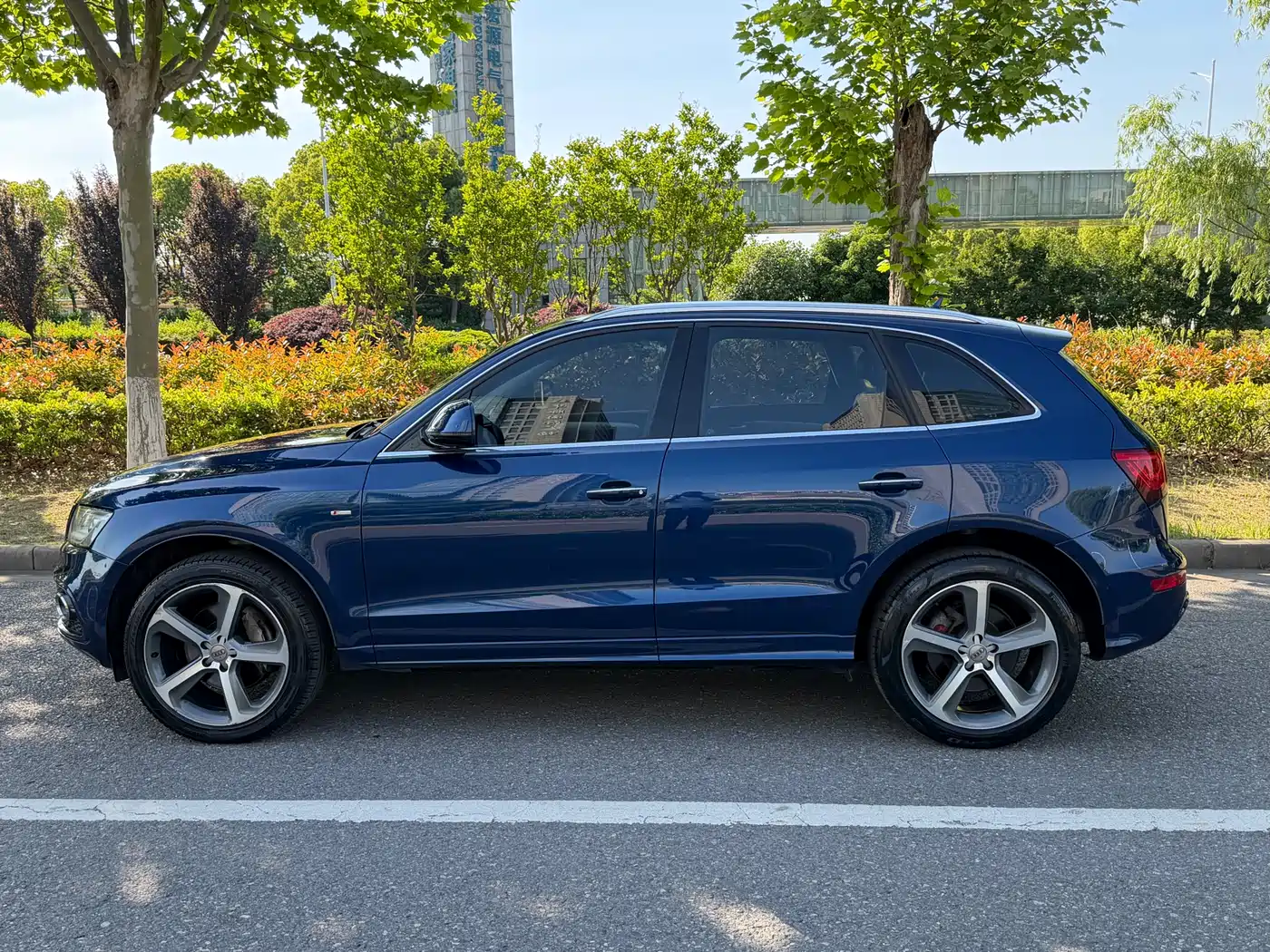 Audi Q5 (Import) 2013 45 TFSI quattro Sport фото 6