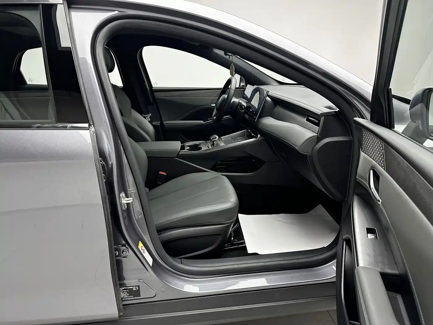 Фото 9 - BYD Qin PLUS