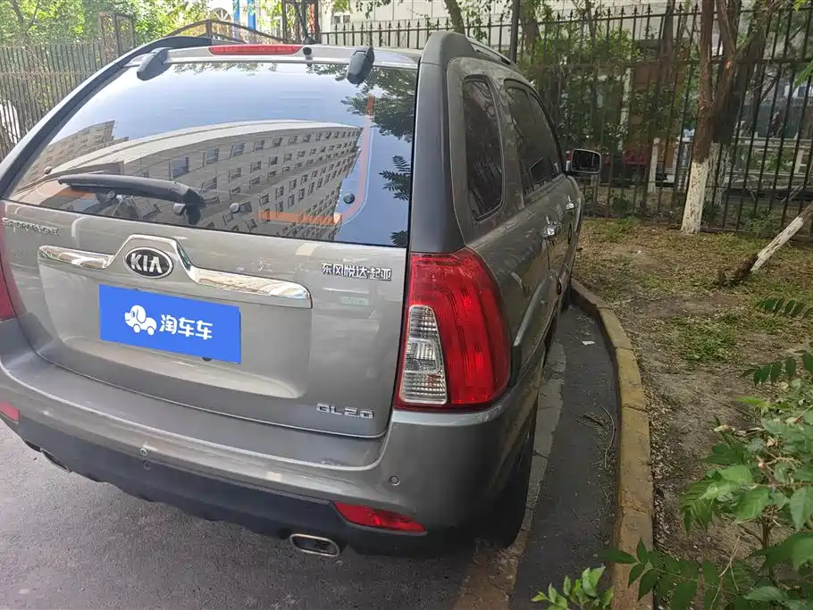 Kia Sportage 2013 2.0L Manual 2WD GL фото 3