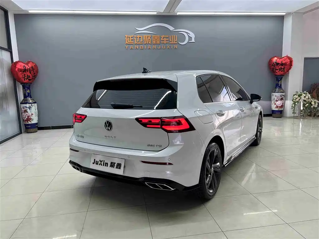 Volkswagen Golf 2023 Facelift 280TSI DSG R-Line Lite фото 6
