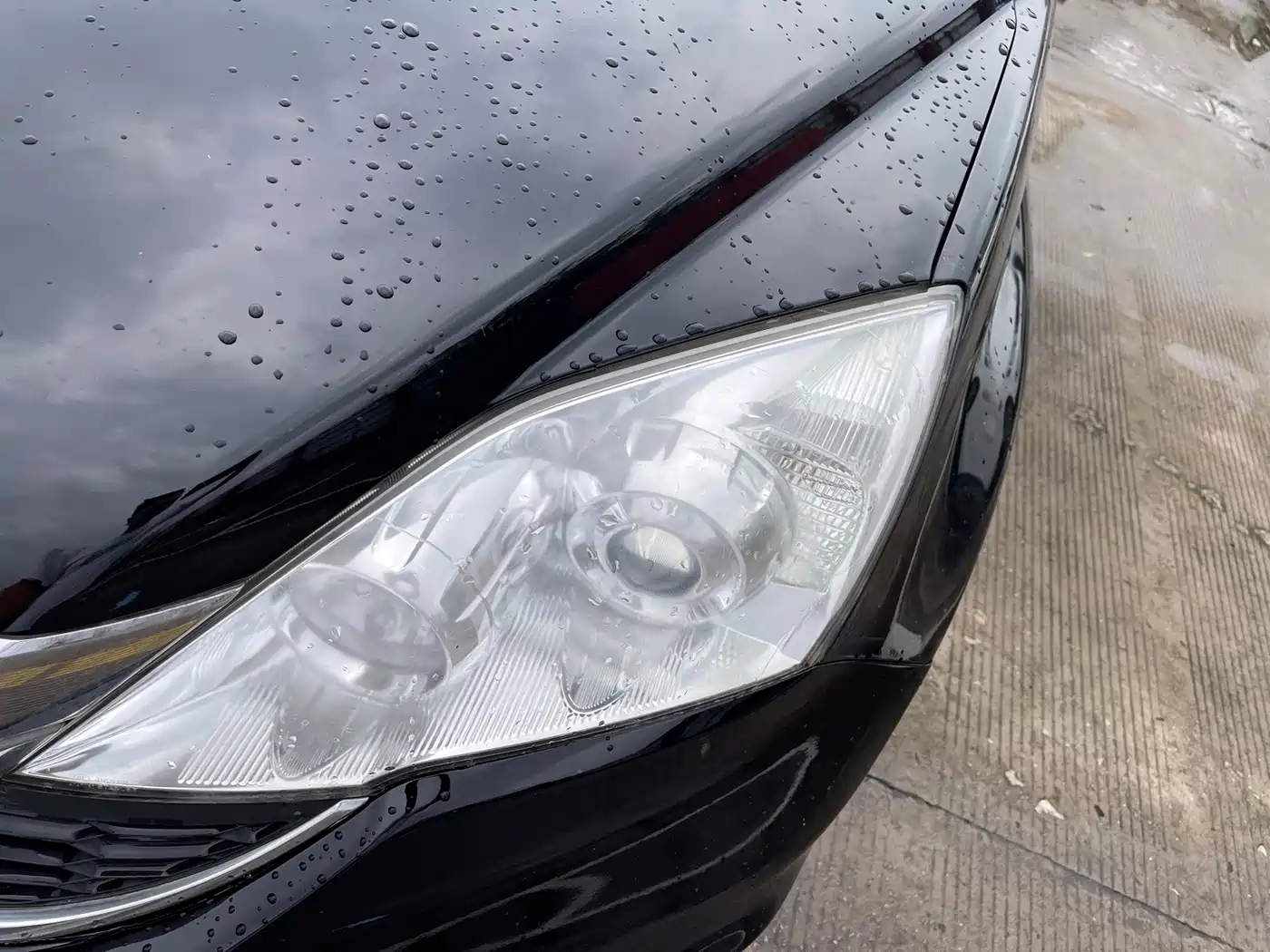 Honda CR-V 2011 2010 2.0L Automatic 2WD Urban Edition