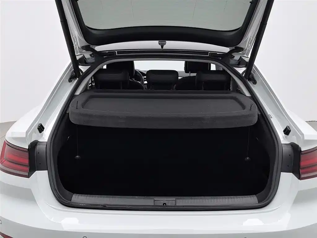 Volkswagen FAW-Volkswagen CC 2021 380TSI Eye-catching Edition фото 16