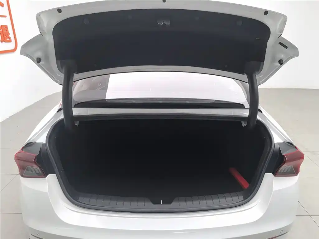 Kia K5 2021 270T CVVD Renewal Edition фото 16