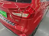 Фото 8 - Geely Vision X3