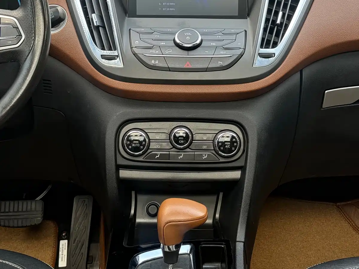 Soueast DX7 2018 2018 1.5T Auto Luxury