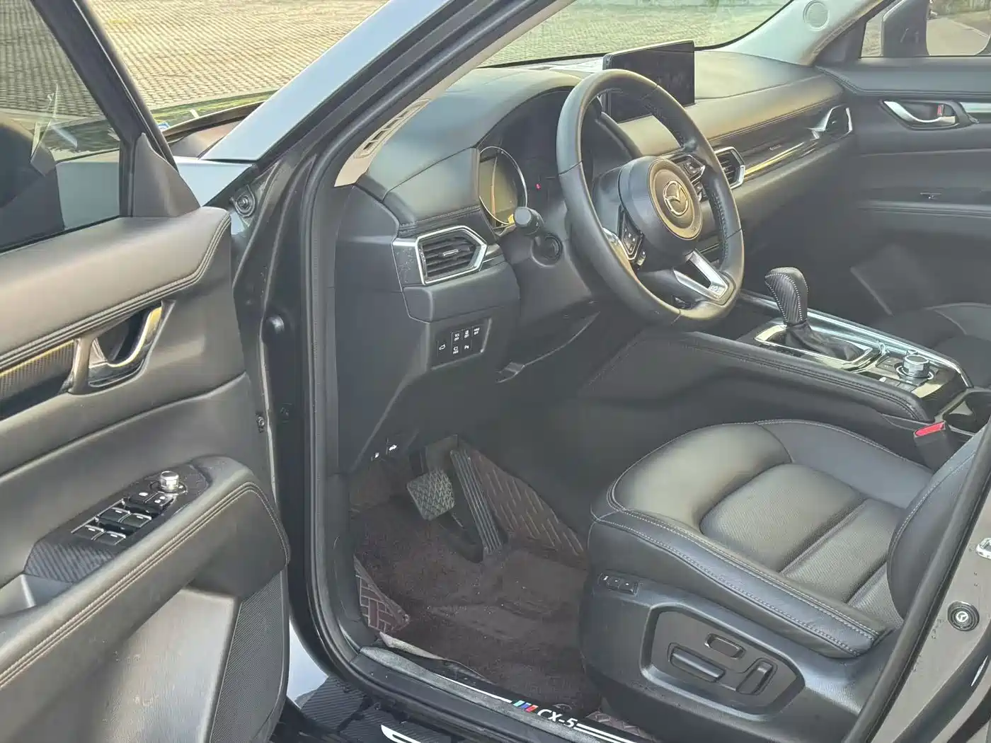 Photo 9 - Mazda CX-5