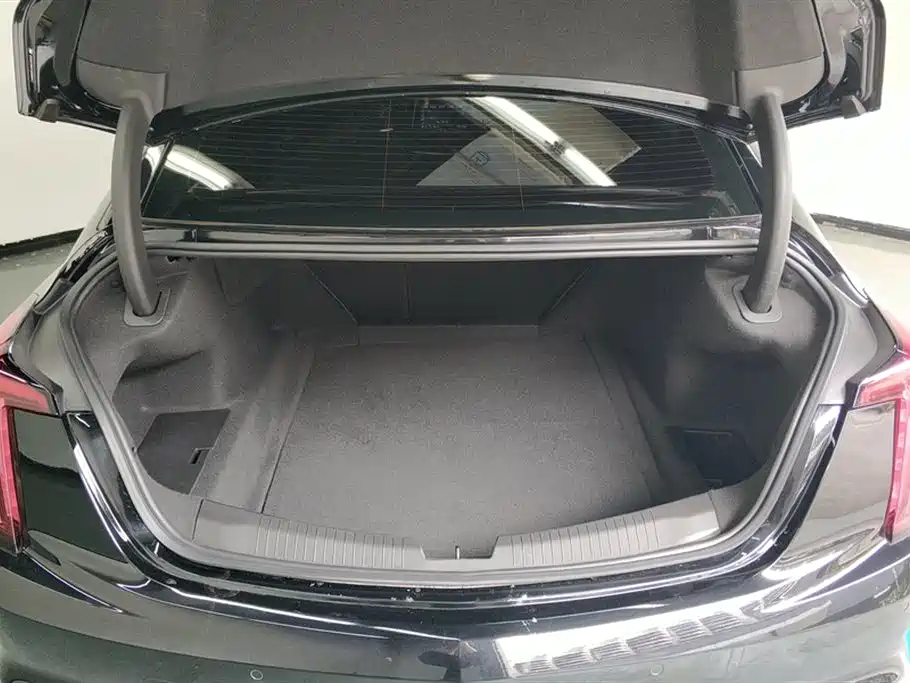 Cadillac CT5 2022 28T Luxury (Standard) фото 4
