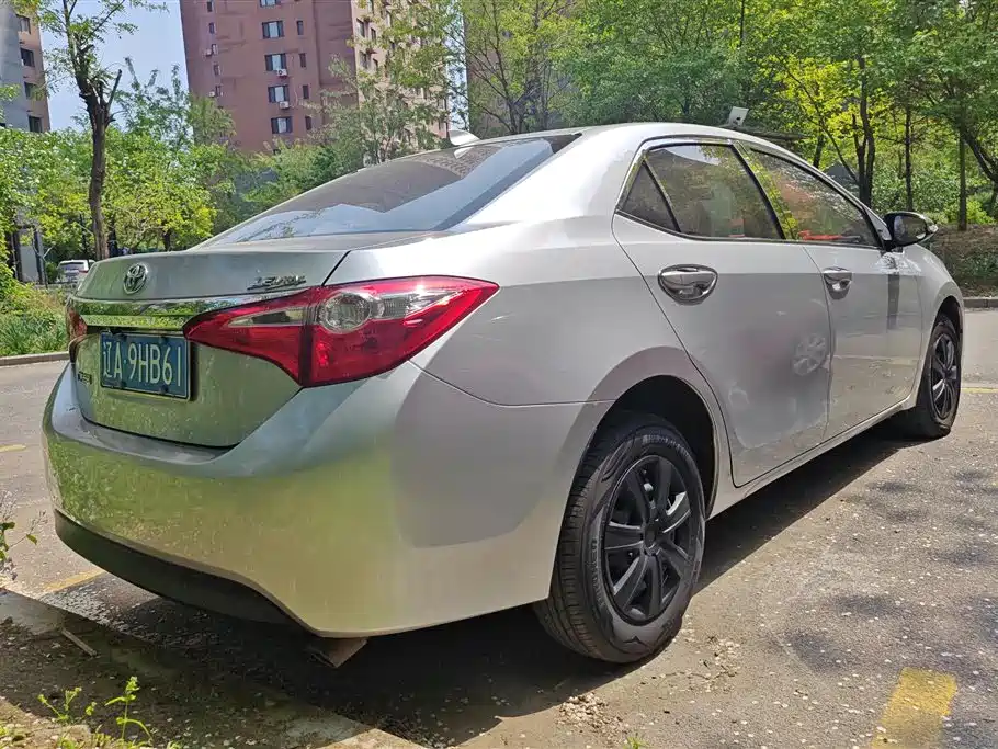 Toyota Levin 2016 1.6E CVT Pioneer Edition фото 3