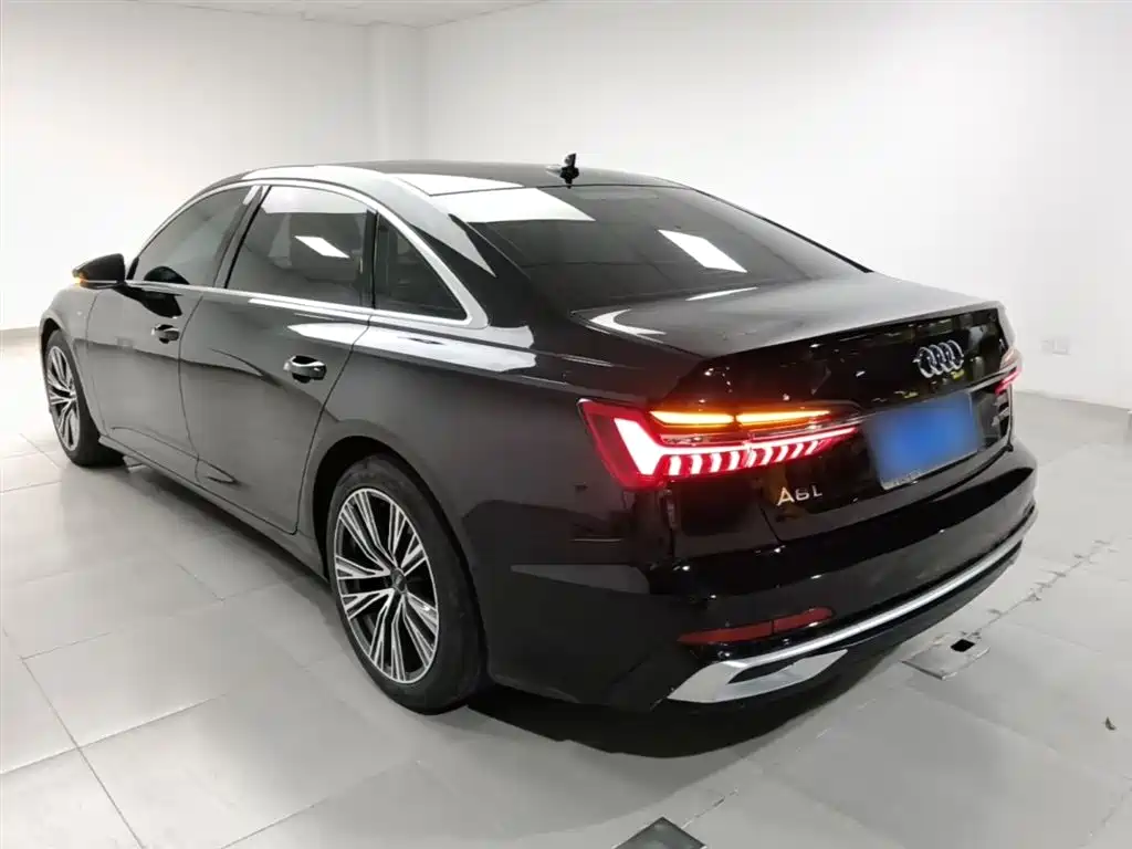 Audi A6L 2024 45 TFSI Premium Dynamic фото 23