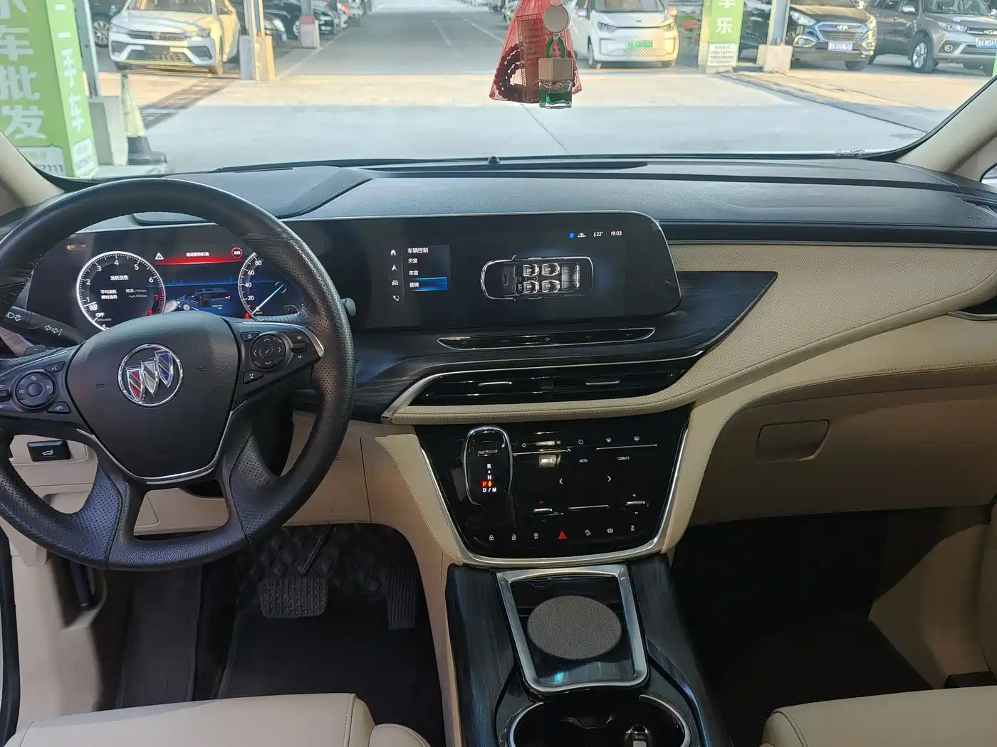 Buick GL8 2023 ES Landmaster Exclusive фото 12