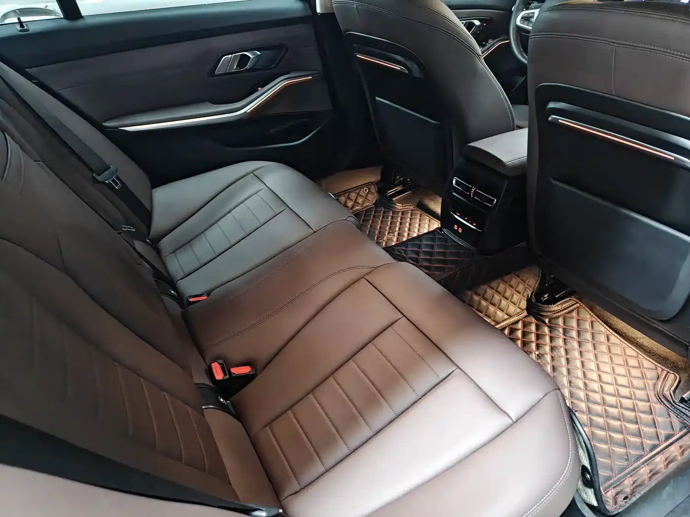 BMW 3 Series 2020 Facelift 325Li Launch Edition фото 14