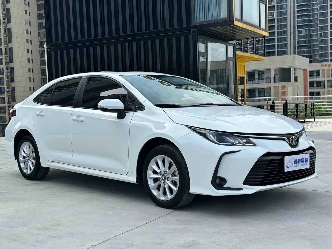 Toyota Corolla 2021 1.2T S-CVT Elite PLUS Edition фото 8