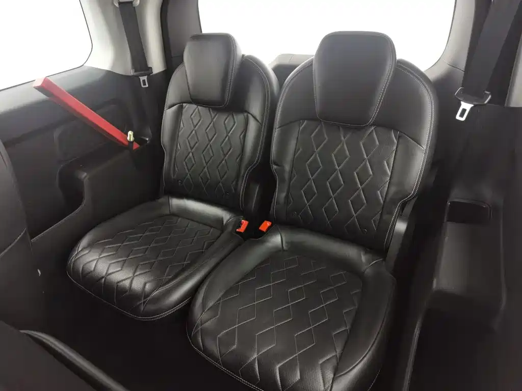 Baojun KiWi EV, миниатюра 15
