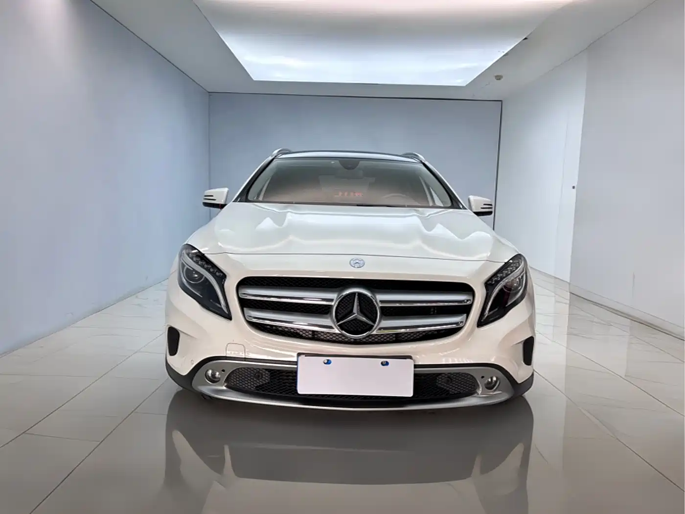 Mercedes-Benz GLA 2016 GLA 200 Dynamic фото 2