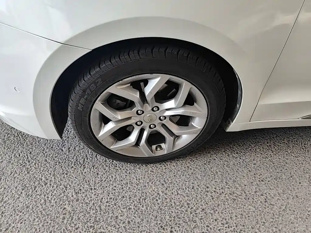 Geely Borui 2015 2015 1.8T Flagship