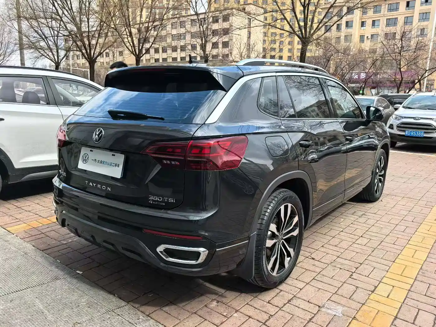 Volkswagen Tayron 2022 380TSI 4WD R-Line Smart Connect Edition фото 6