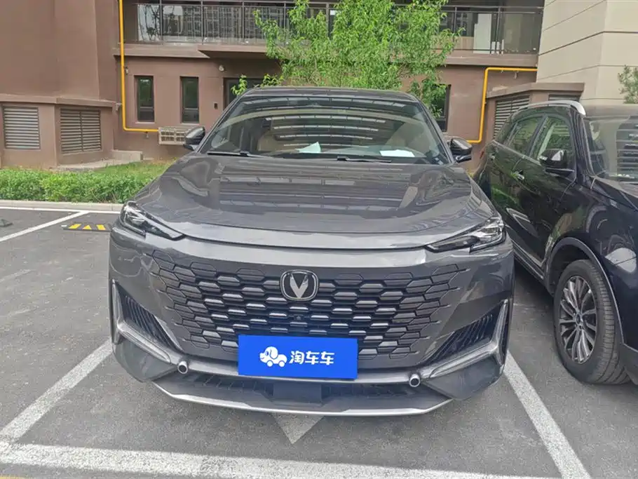 CHANGAN UNI-K