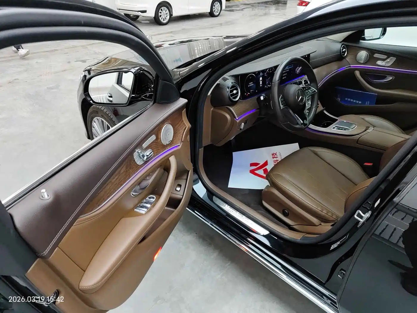 Mercedes-Benz E-Class 2023 E 300 L Luxury фото 12
