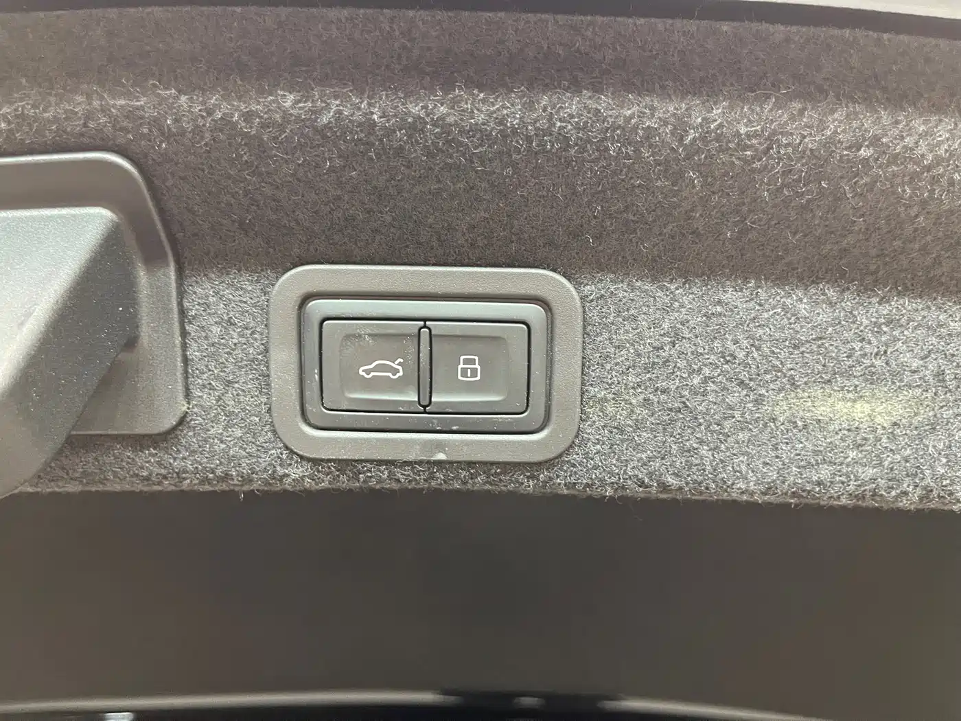 Audi A6L 2024 45 TFSI Premium Dynamic фото 31