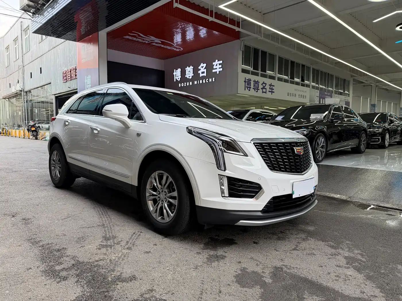 CADILLAC XT5