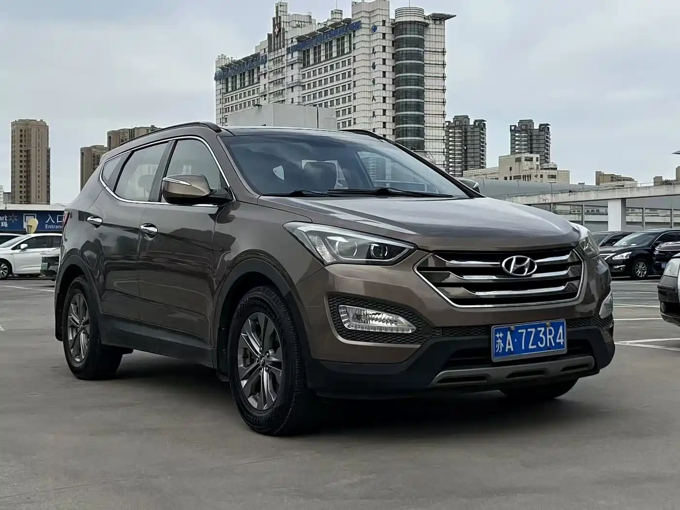 Hyundai Santa Fe 2013 Model 2.4L Automatic 2WD Smart фото 3