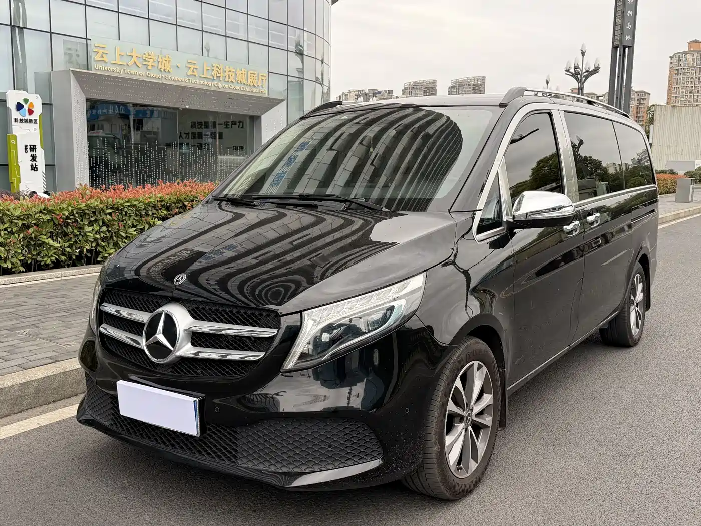 Mercedes-Benz V-Class 2022 V 260 Pilot Edition