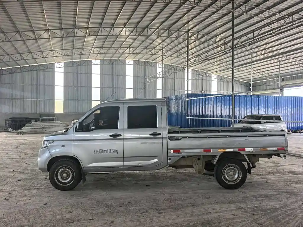 Wuling Motors Wuling Rongguang New Truck 2019 2019 1.5L Double Row L3C