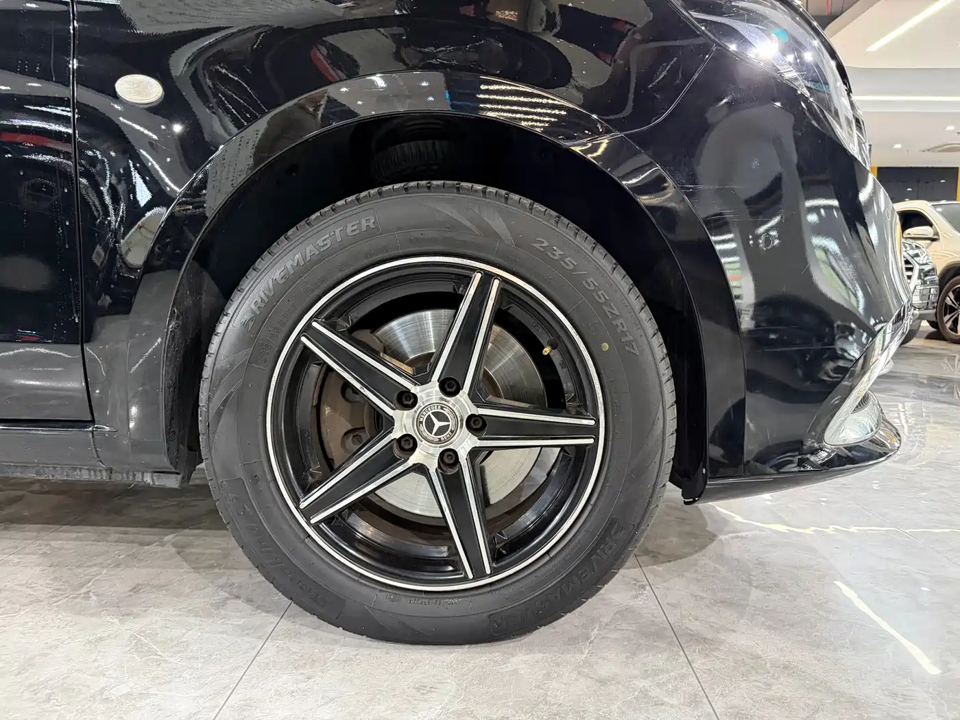 Mercedes-Benz Vito 2018 2.0T Business Edition China VI фото 15