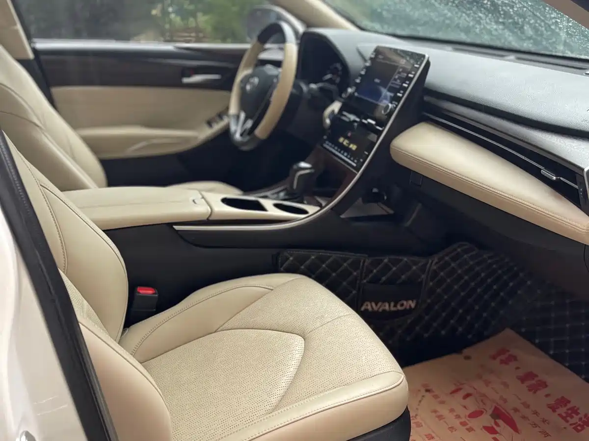 Toyota Avalon 2019 2.0L Luxury Edition (China VI) фото 14