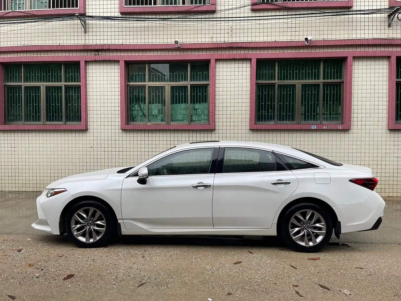 Toyota Avalon 2019 2.0L Luxury Edition (China VI) фото 16