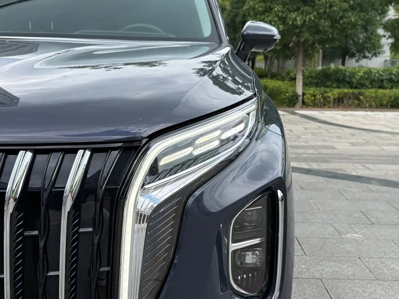 Hongqi HS7 2023 2023 2.0T Automatic 4WD Flag Leader Edition (6-seater)