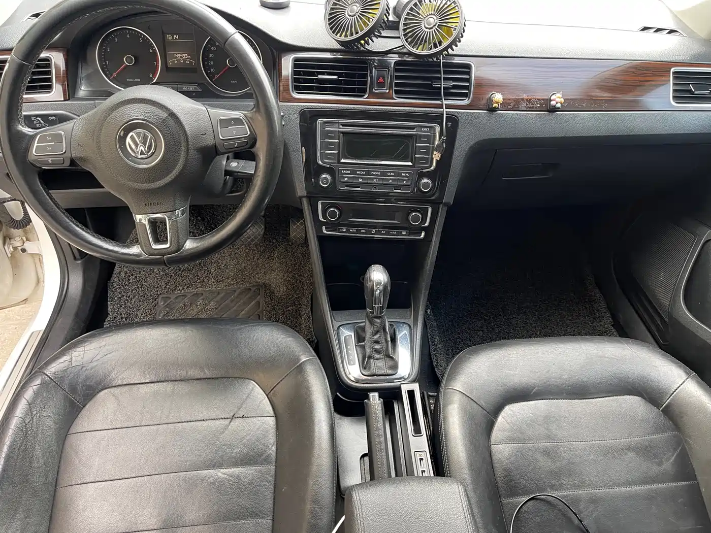 Volkswagen Santana 2013 2013 Model 1.6L Automatic Luxury Edition