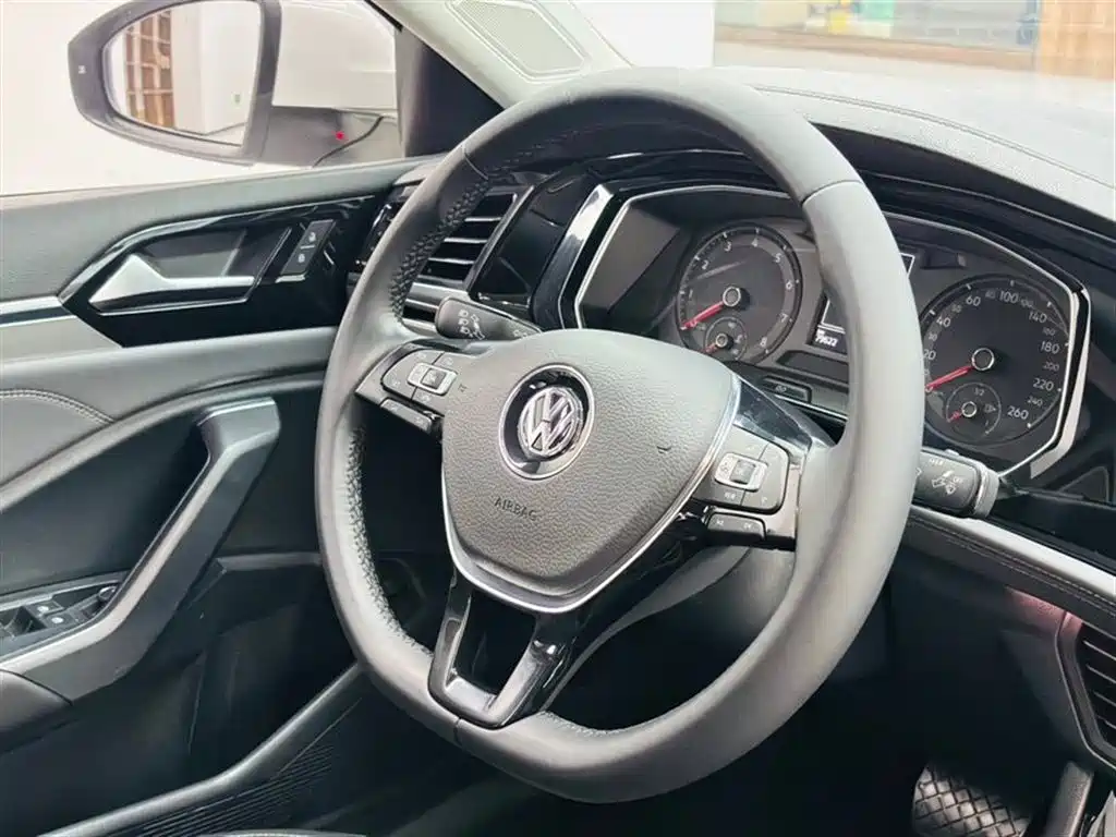 Volkswagen Sagitar 2019 280TSI DSG Comfort Edition China VI фото 7