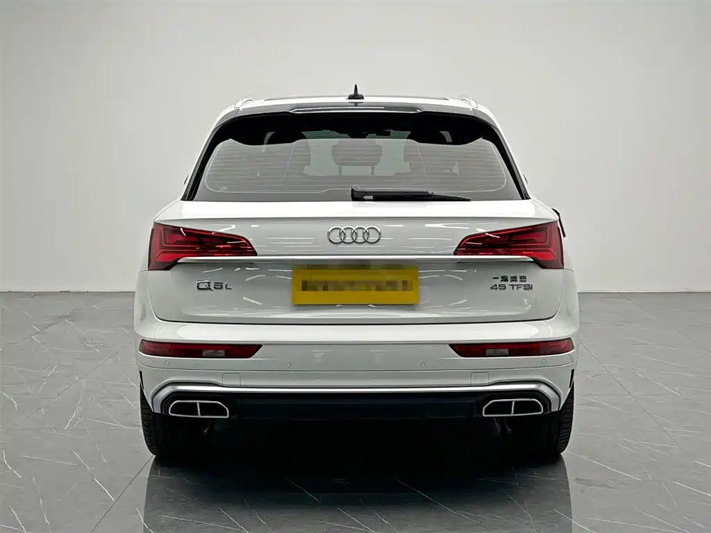 Audi Q5L 2022 45T Luxury Dynamic фото 5