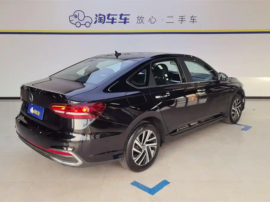 Volkswagen Lavida 2023 300TSI DSG Comfort Edition фото 3