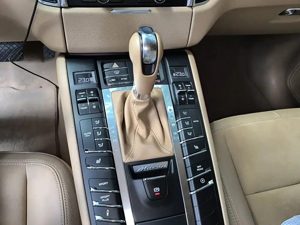 Porsche Macan 2014 2014 Macan S 3.0T