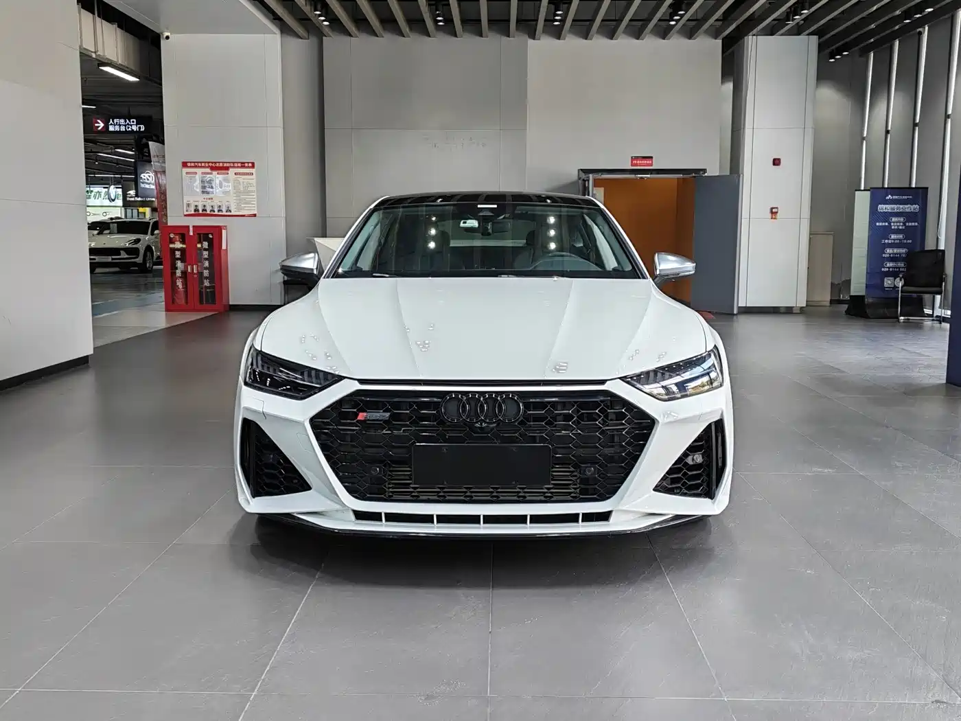 Фото 2 - Audi A7