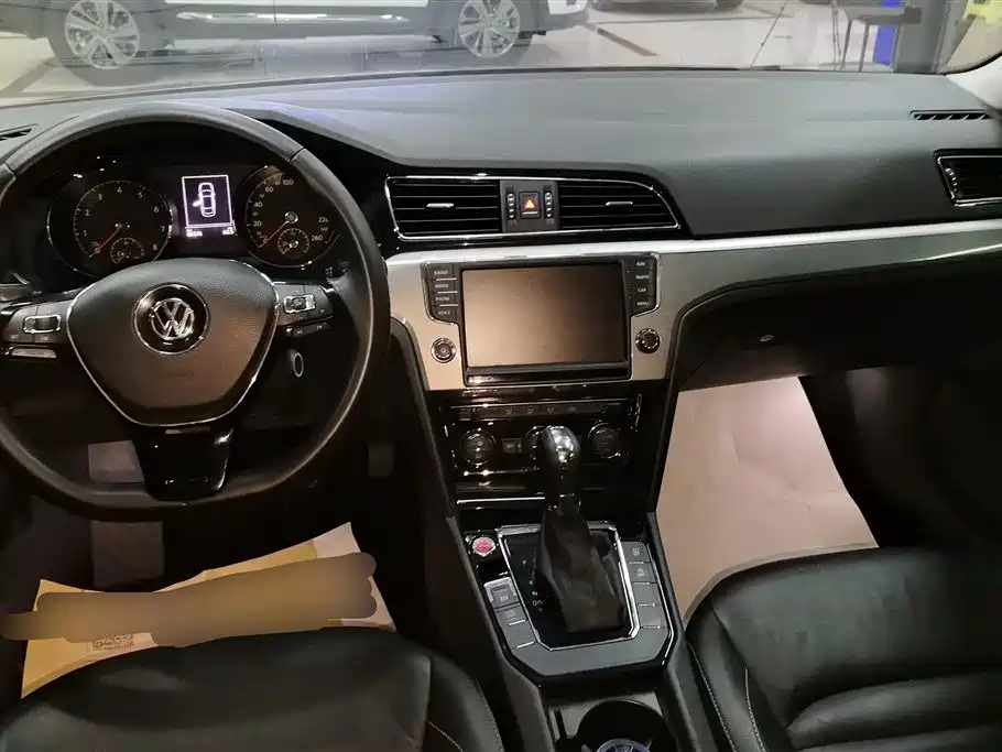 Volkswagen Lamando 2017 280TSI DSG Comfort Edition фото 12