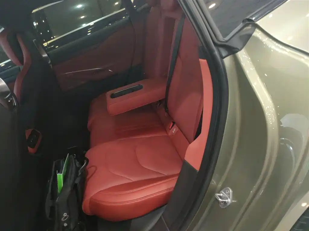 Xiaomi Auto Xiaomi SU7 2024 RWD Long Range Intelligent Driving Edition фото 13