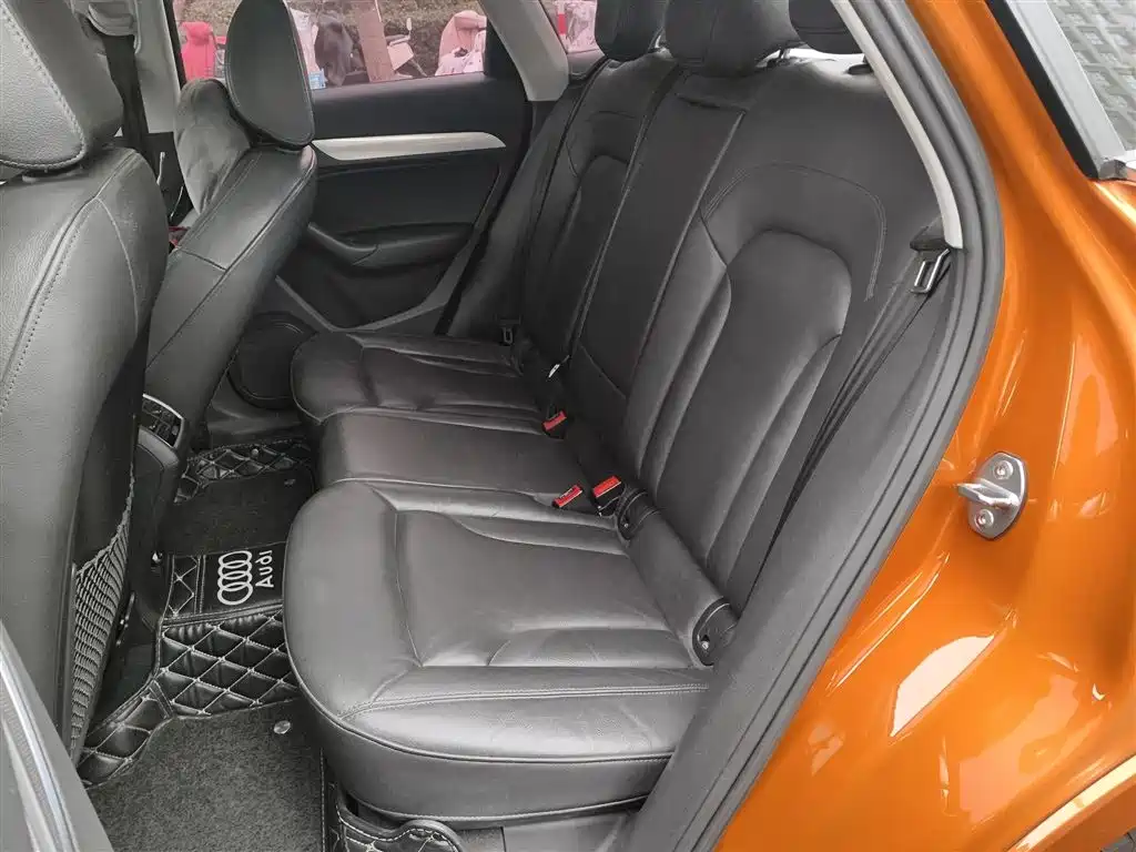 Audi Q3 2016 Model 30 TFSI Style фото 15